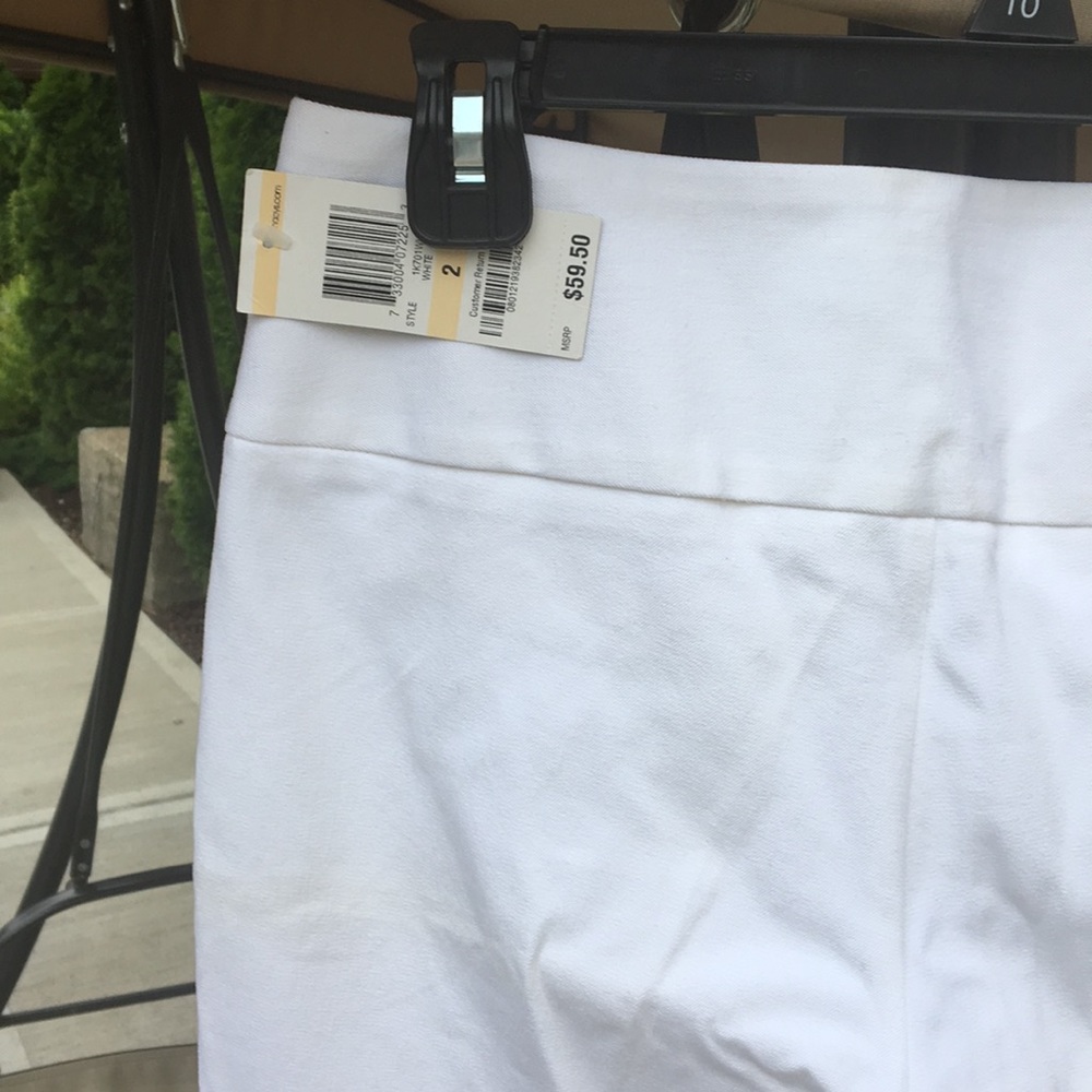 Pants - Picture 5 of 6
